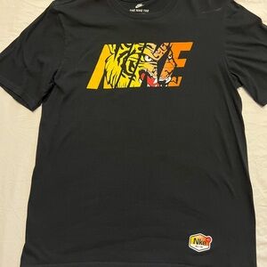 Nike t-shirt